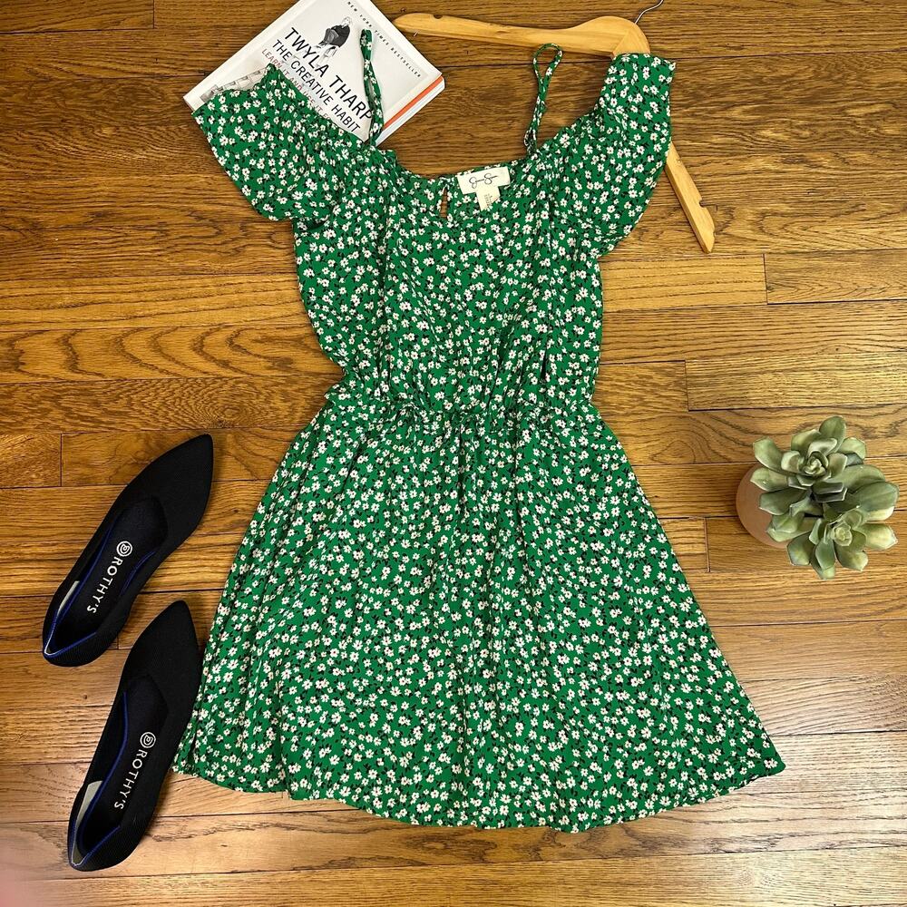 Jessica Simpson Green Floral A-Line Off The Shoulder Mini Dress